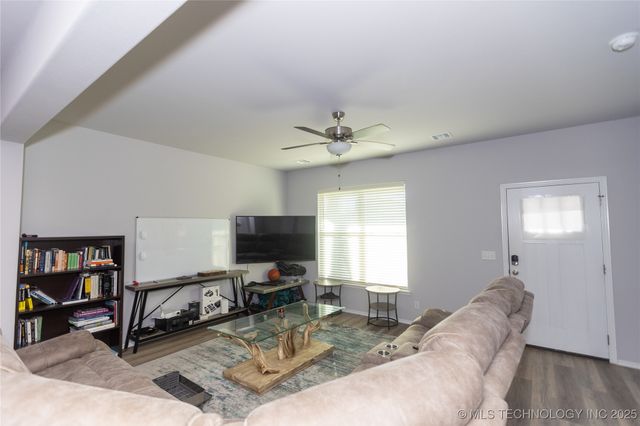 103 E Latimer Street, Tulsa, OK 74106