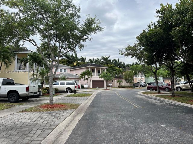 3334 NE 3rd Dr, Homestead, FL 33033