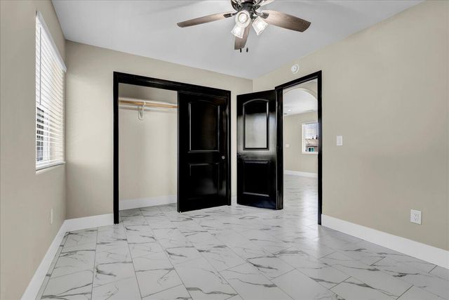 1518 W Grove Avenue, Visalia, CA 93291