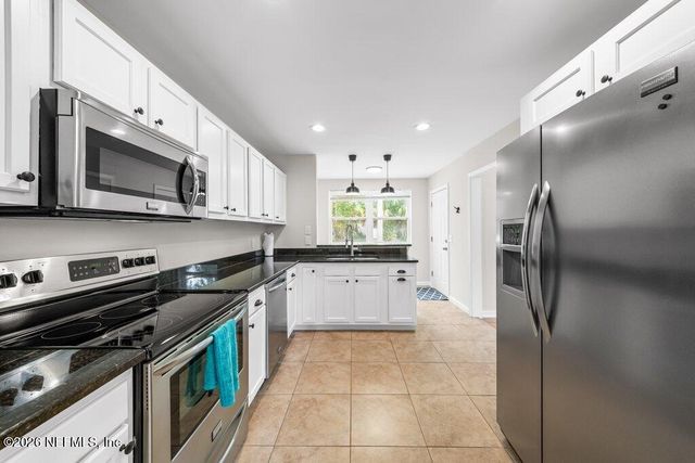 6424 COLGATE Road, Jacksonville, FL 32217