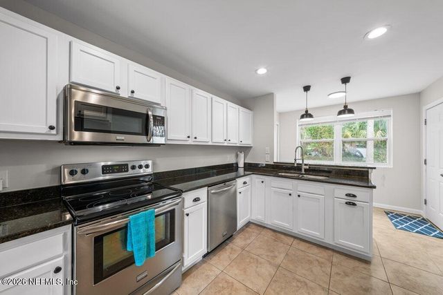 6424 COLGATE Road, Jacksonville, FL 32217