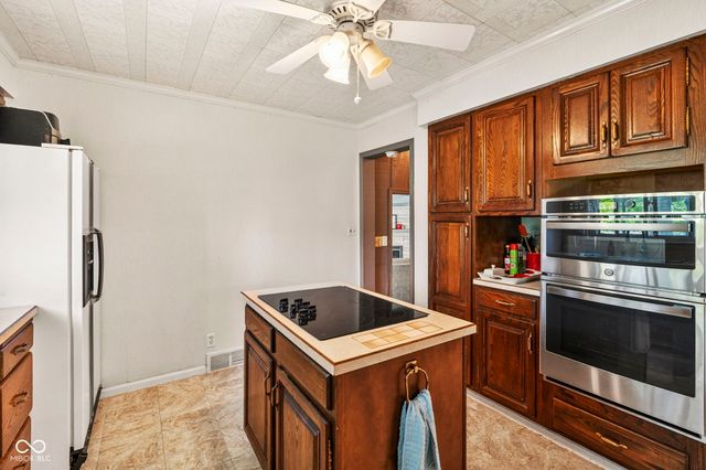 8526 Wabash Avenue, Terre Haute, IN 47803