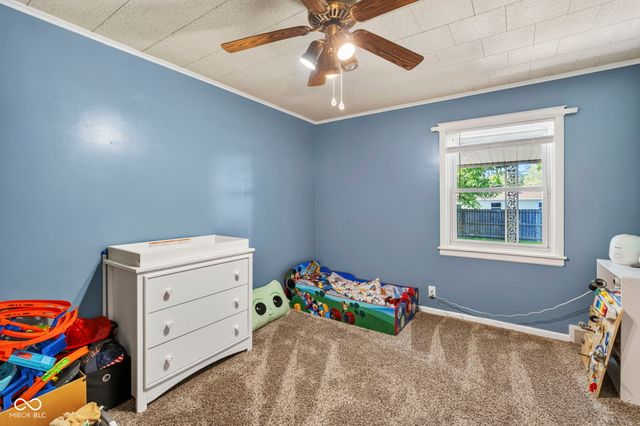 8526 Wabash Avenue, Terre Haute, IN 47803