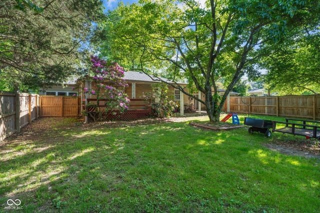 8526 Wabash Avenue, Terre Haute, IN 47803