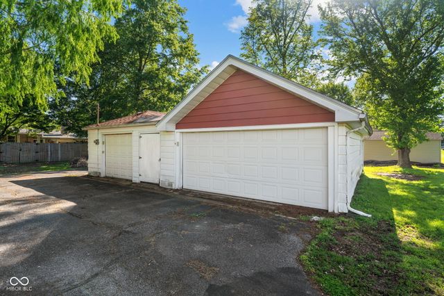 8526 Wabash Avenue, Terre Haute, IN 47803