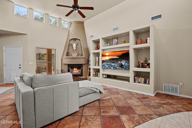 710 MAMIE Road, El Paso, TX 79932