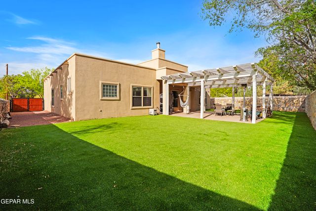 710 MAMIE Road, El Paso, TX 79932