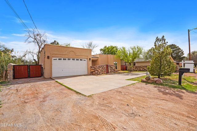 710 MAMIE Road, El Paso, TX 79932