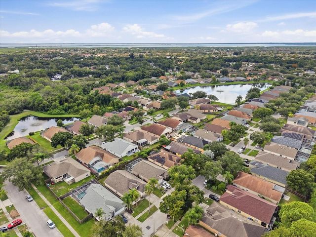 10271 OASIS PALM DR, Tampa, FL 33615