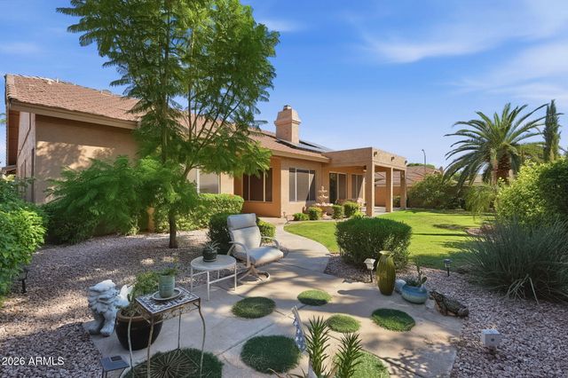 6519 W CREST Lane, Glendale, AZ 85310