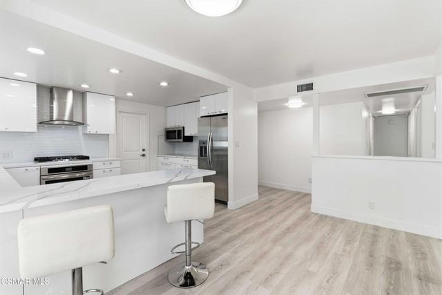 2046 Denny Street, Simi Valley, CA 93065