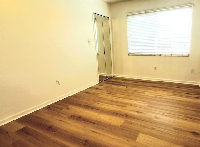 1700 SW 16TH COURT E29, Gainesville, FL 32608