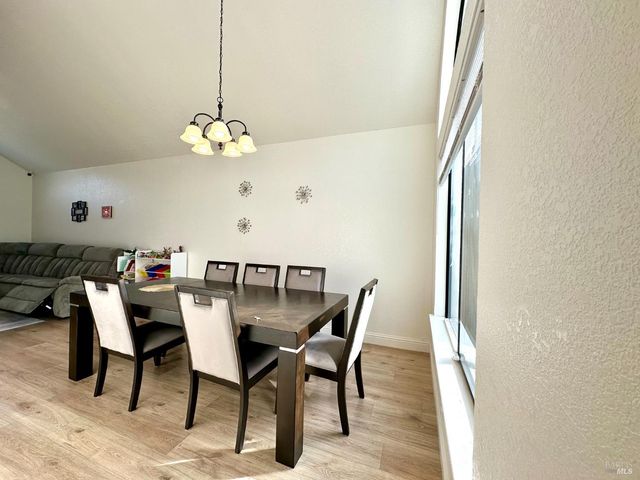 2472 Vista Grande, Fairfield, CA 94534