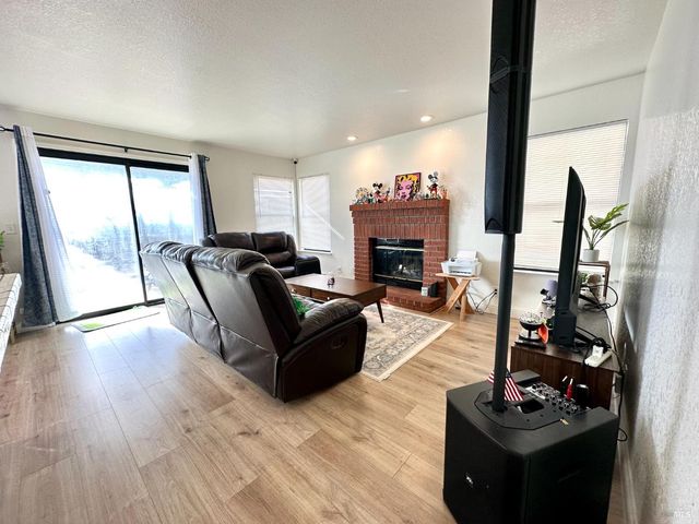 2472 Vista Grande, Fairfield, CA 94534