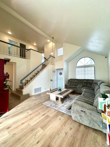 2472 Vista Grande, Fairfield, CA 94534