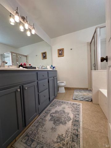 2472 Vista Grande, Fairfield, CA 94534