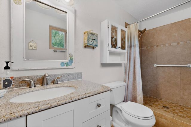 1228 Cielo Vista Del Norte, Corrales, NM 87048