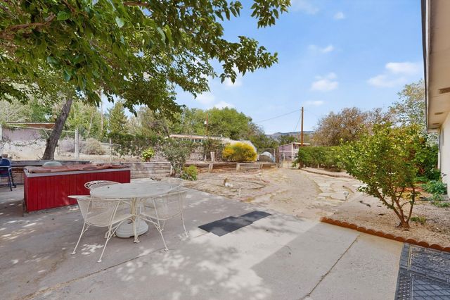 1228 Cielo Vista Del Norte, Corrales, NM 87048