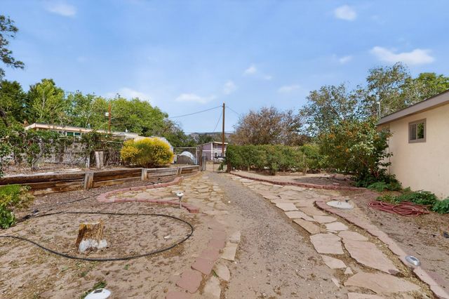 1228 Cielo Vista Del Norte, Corrales, NM 87048