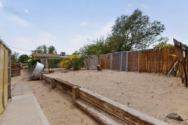 1228 Cielo Vista Del Norte, Corrales, NM 87048