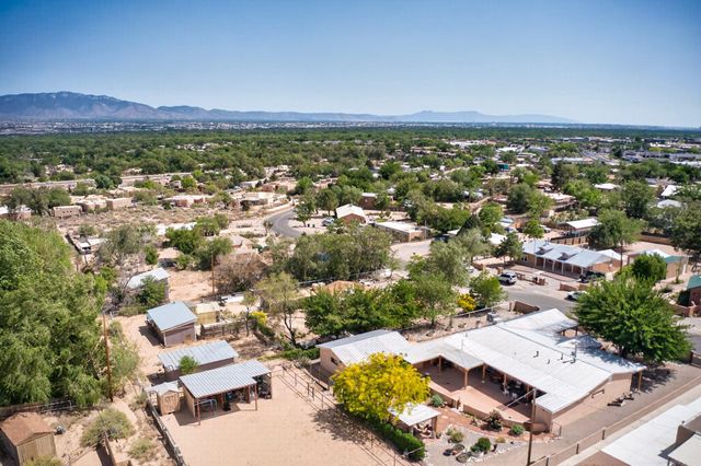 1228 Cielo Vista Del Norte, Corrales, NM 87048