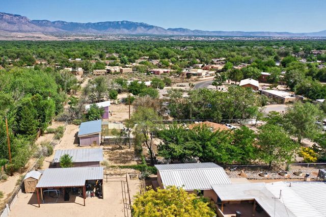 1228 Cielo Vista Del Norte, Corrales, NM 87048