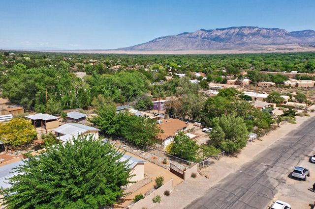 1228 Cielo Vista Del Norte, Corrales, NM 87048