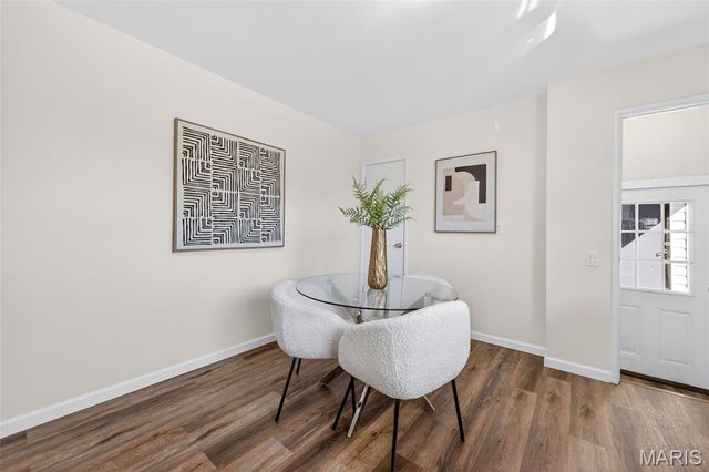 1270 Bobolink Drive, Florissant, MO 63031