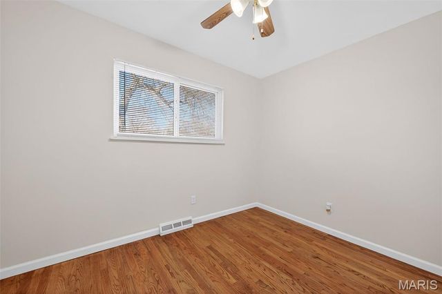 1270 Bobolink Drive, Florissant, MO 63031