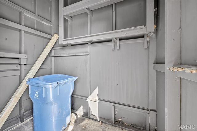 1270 Bobolink Drive, Florissant, MO 63031