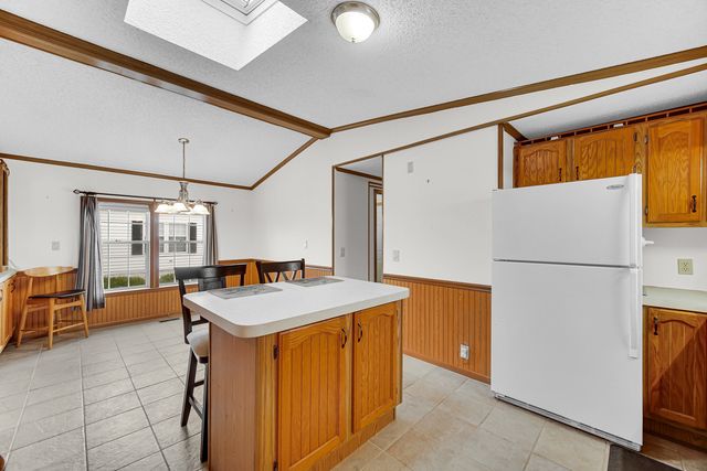 633 Mohawk Trail, Marengo, IL 60152