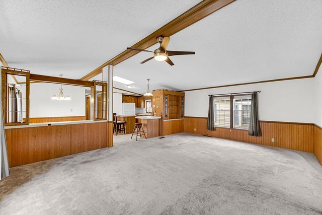 633 Mohawk Trail, Marengo, IL 60152