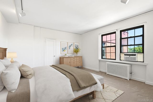 180 Garth Road 6G, Scarsdale, NY 10583
