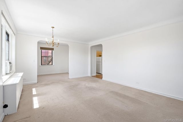 180 Garth Road 6G, Scarsdale, NY 10583