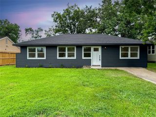 5754 Belneath Street, Houston, TX 77033