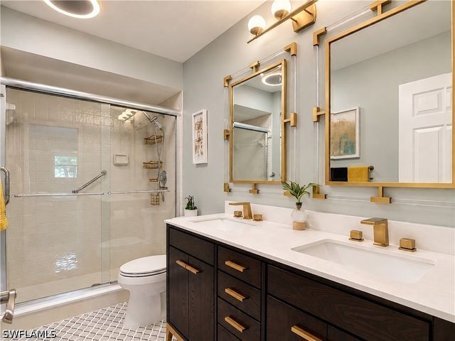 2017 Pine Isle LN, Naples, FL 34112
