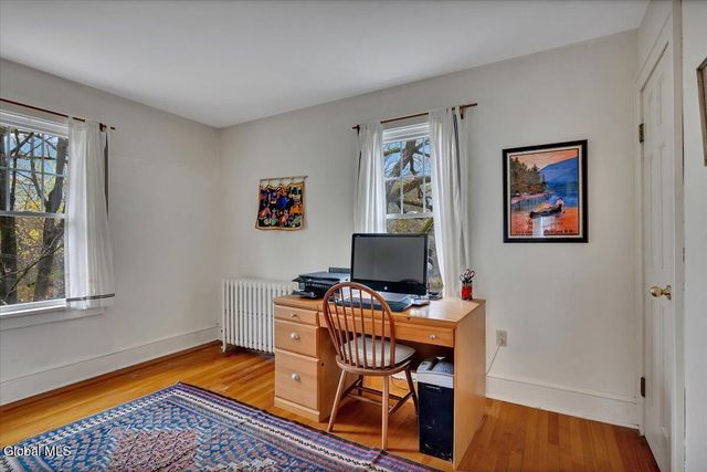 190 N Lake Avenue, Brunswick, NY 12180