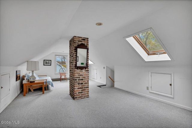 190 N Lake Avenue, Brunswick, NY 12180