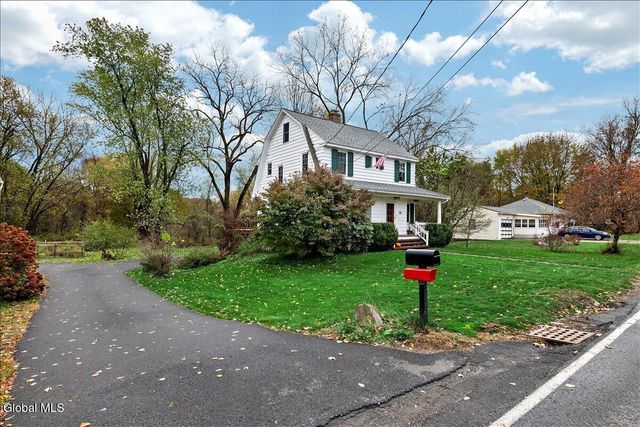 190 N Lake Avenue, Brunswick, NY 12180