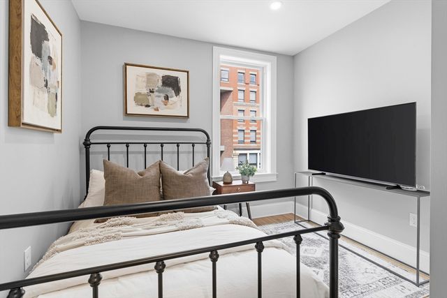 129 North Washington St 3, Boston, MA 02113