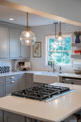 823 Ridgecrest Drive, Little Rock, AR 72205