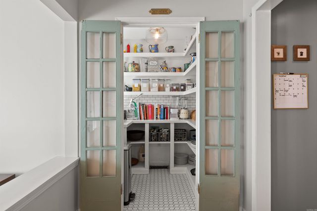 823 Ridgecrest Drive, Little Rock, AR 72205