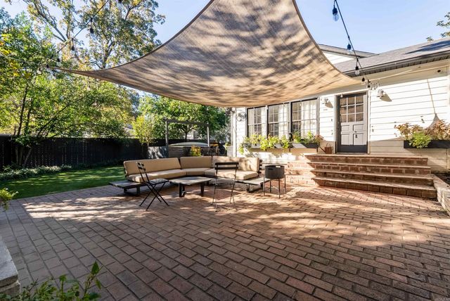 823 Ridgecrest Drive, Little Rock, AR 72205