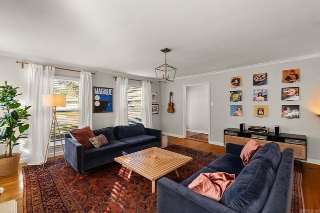 823 Ridgecrest Drive, Little Rock, AR 72205