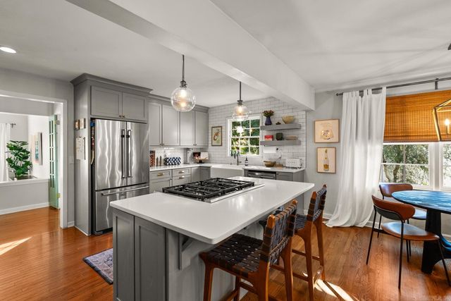 823 Ridgecrest Drive, Little Rock, AR 72205