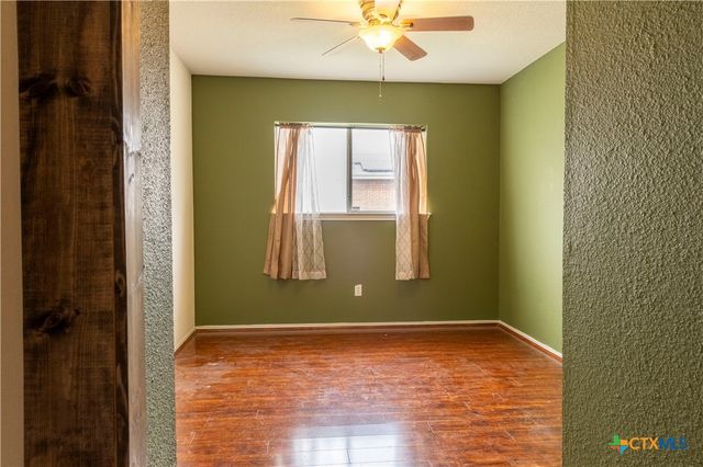 2112 Modoc Drive, Harker Heights, TX 76548