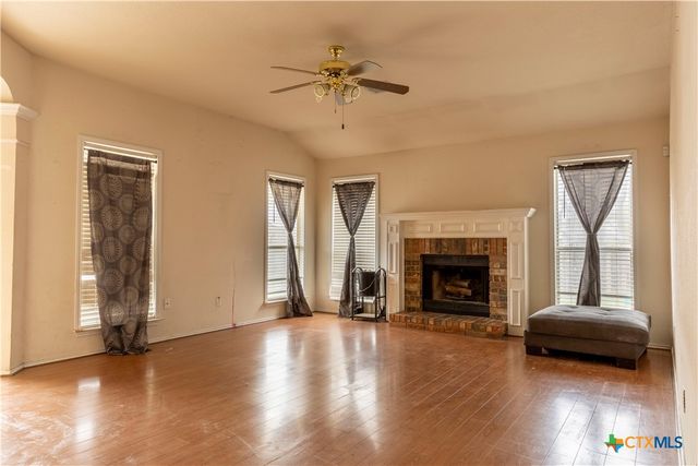 2112 Modoc Drive, Harker Heights, TX 76548