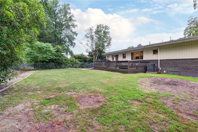107 Ward DR, Hampton, VA 23669