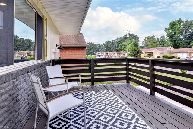 107 Ward DR, Hampton, VA 23669