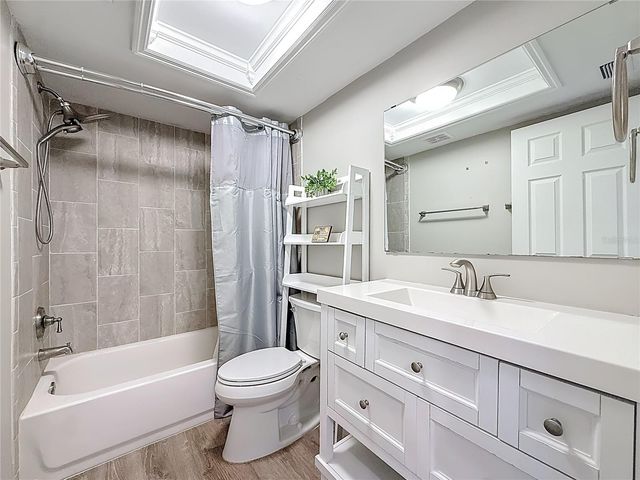 5575 GULF BOULEVARD 225, St Pete Beach, FL 33706